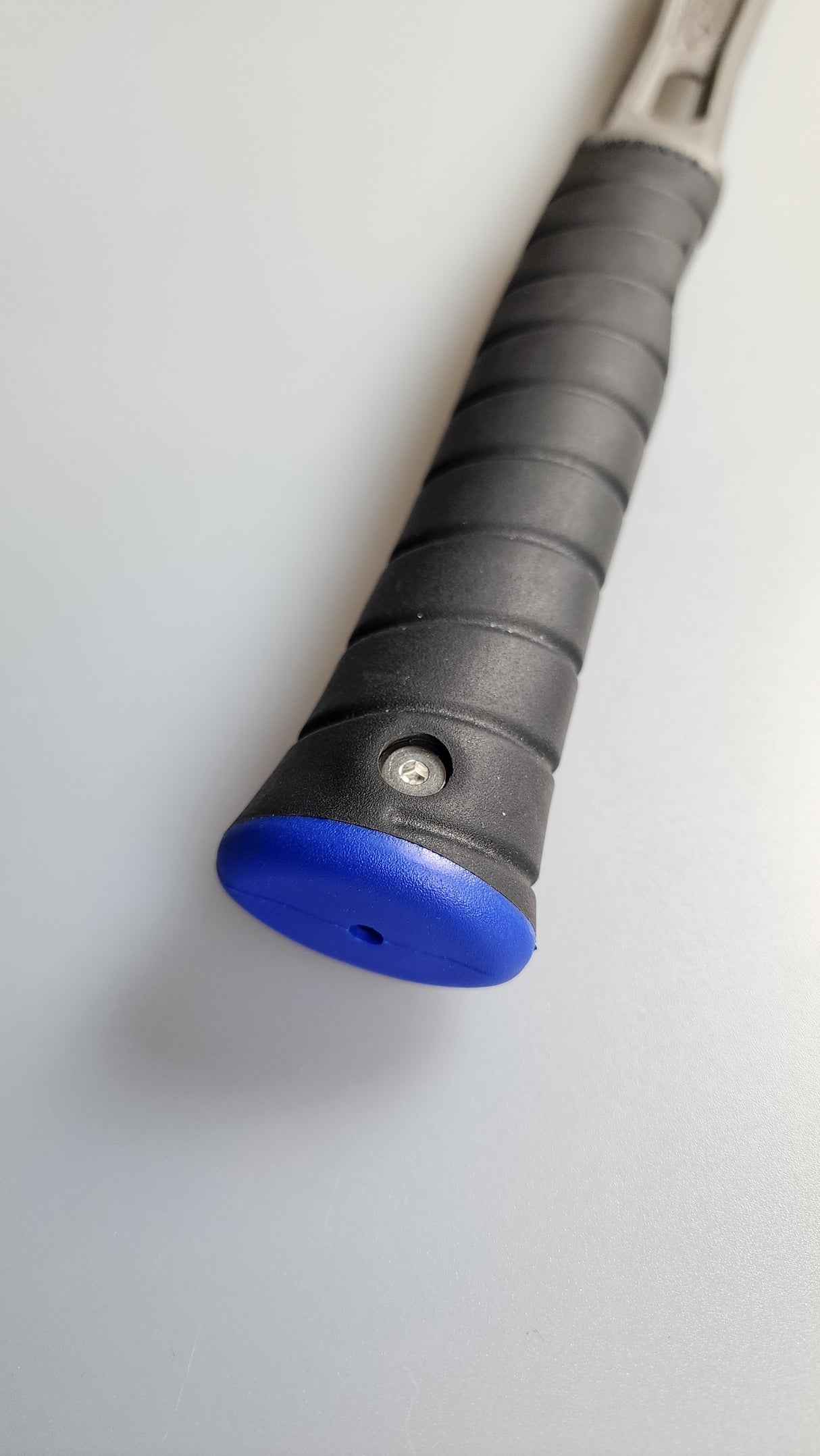 Stainless Steel Replacement Grip Screw for Martinez Hammers