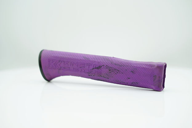 Agarre texturizado Kinetic Customs