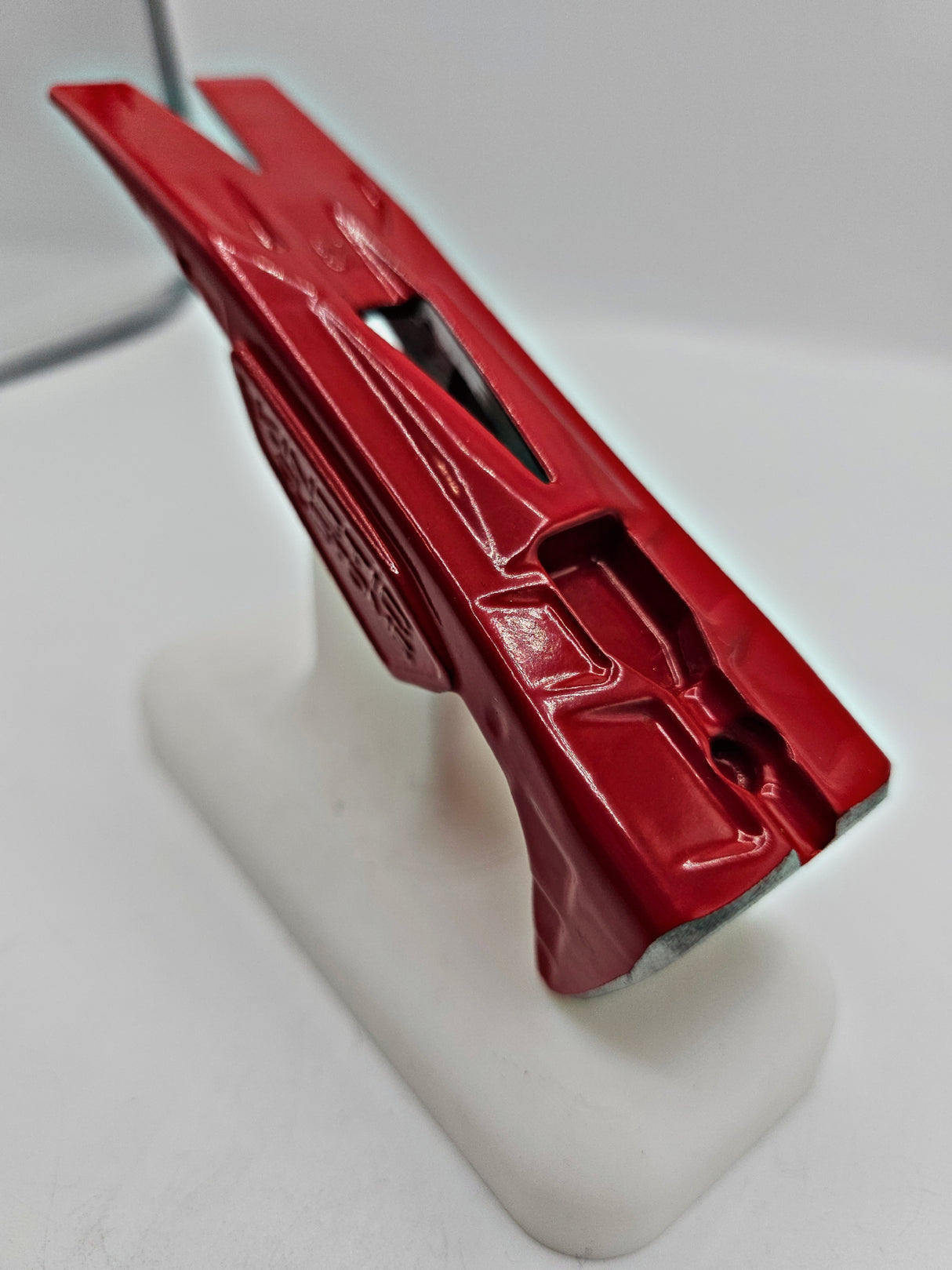 Cabezas Nighthawk de Kinetic Customs