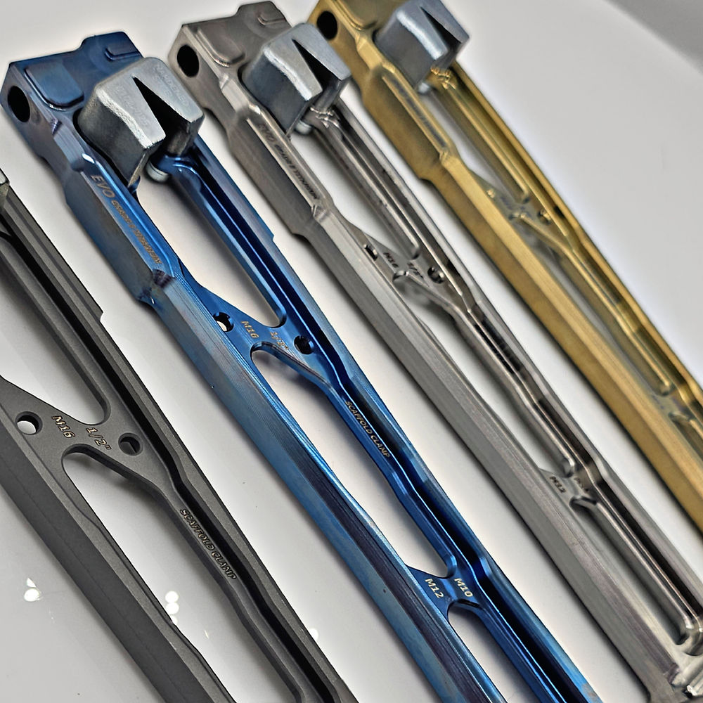 Eje Nighthawk de Kinetic Customs