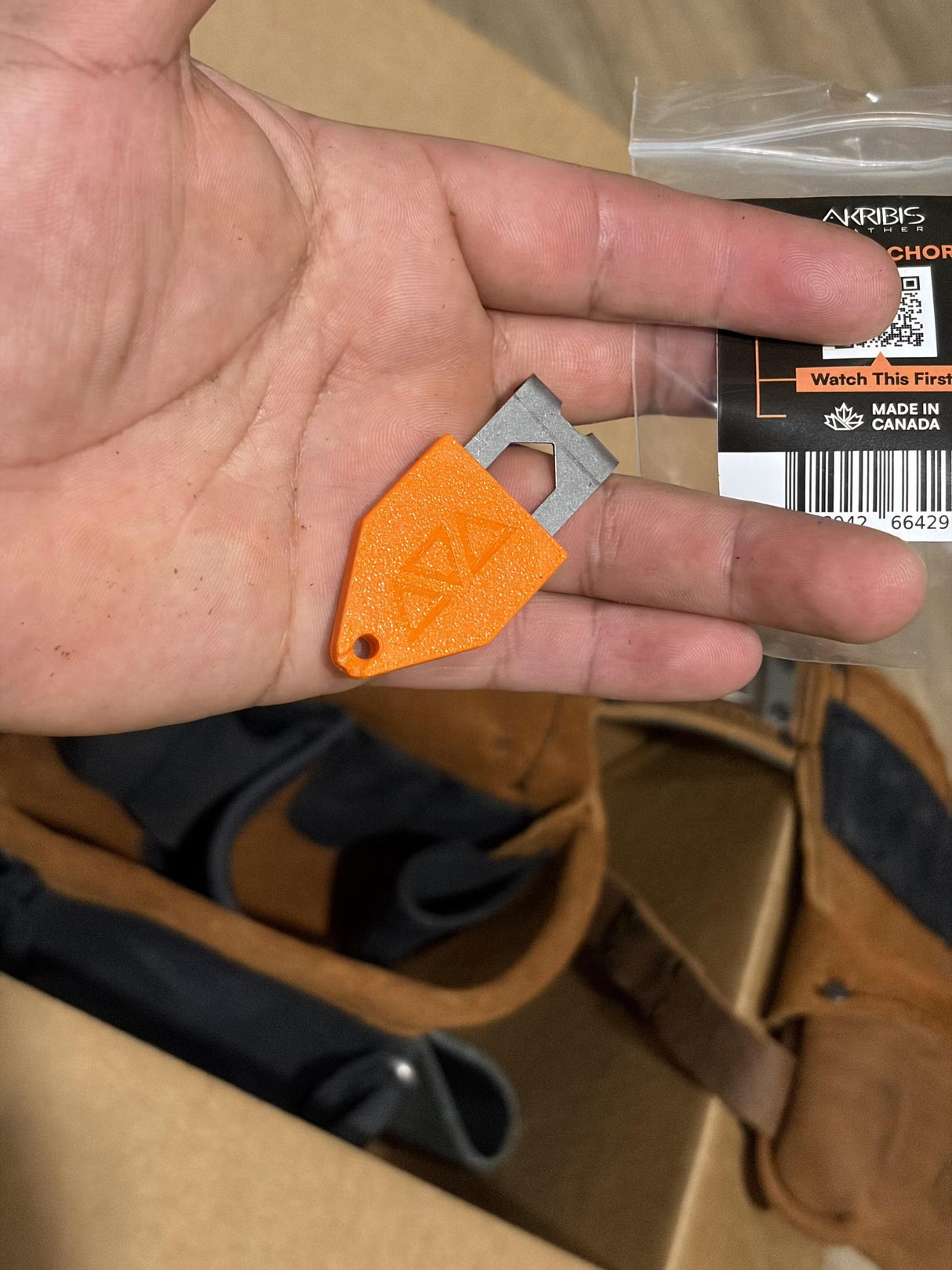 Akribis Line Anchor | Retractable Pin End Hook for Solo Layouts | Signature Tools