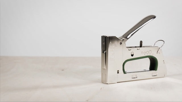 Rapid R34 Heavy Steel Tacker Premium Kit with Staples
