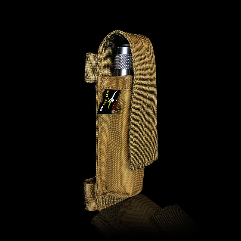 Mini bolsa para linterna con accesorio de suspensión