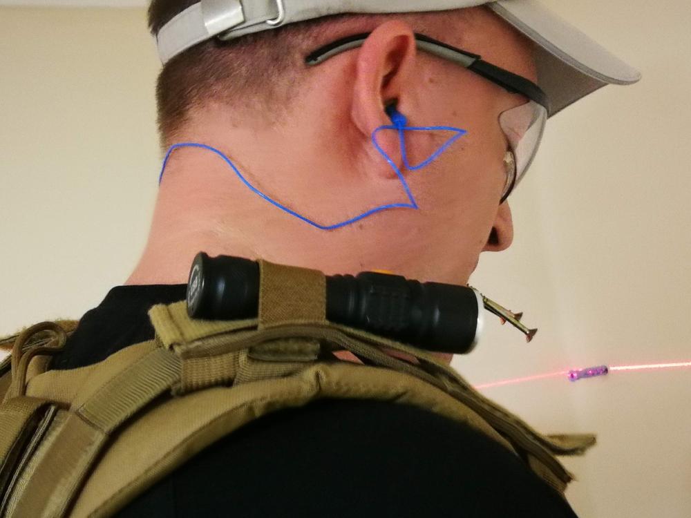 Mini nivelador de linterna para sujetar al hombro