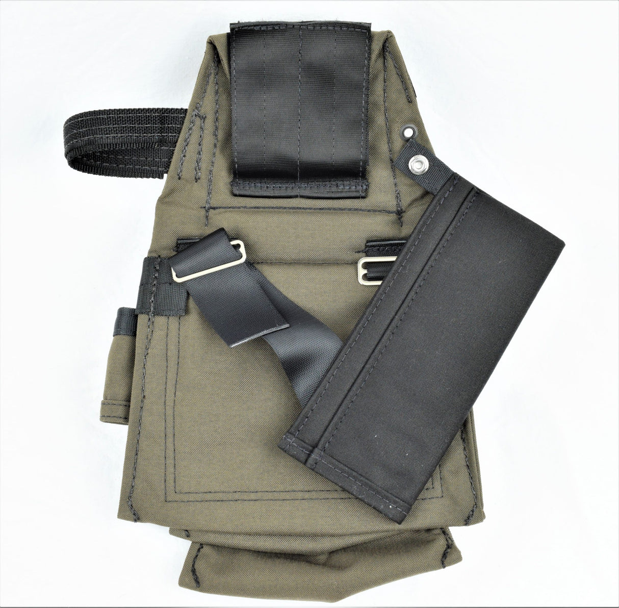 Diamondback flat bar holster mounted on pouch empty back view