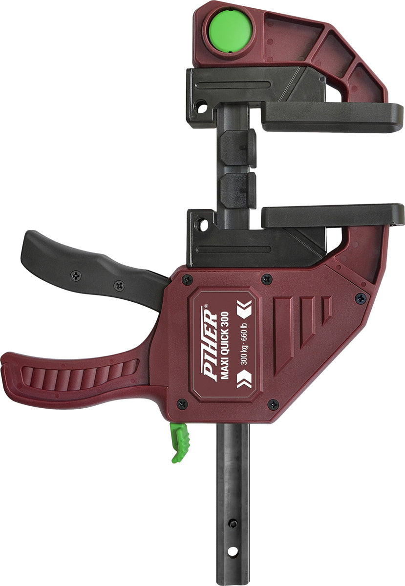 A close-up of the patented Easy Grip System on the Maxi Quick 300, designed for high pressure with less effort.