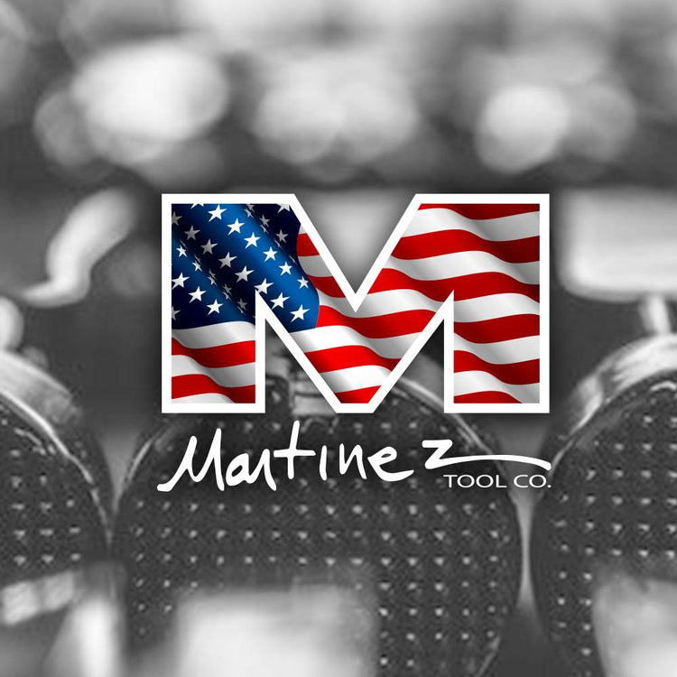 Martinez titanium hammer with ergonomic handle – lightweight and durable, available for worldwide shipping.