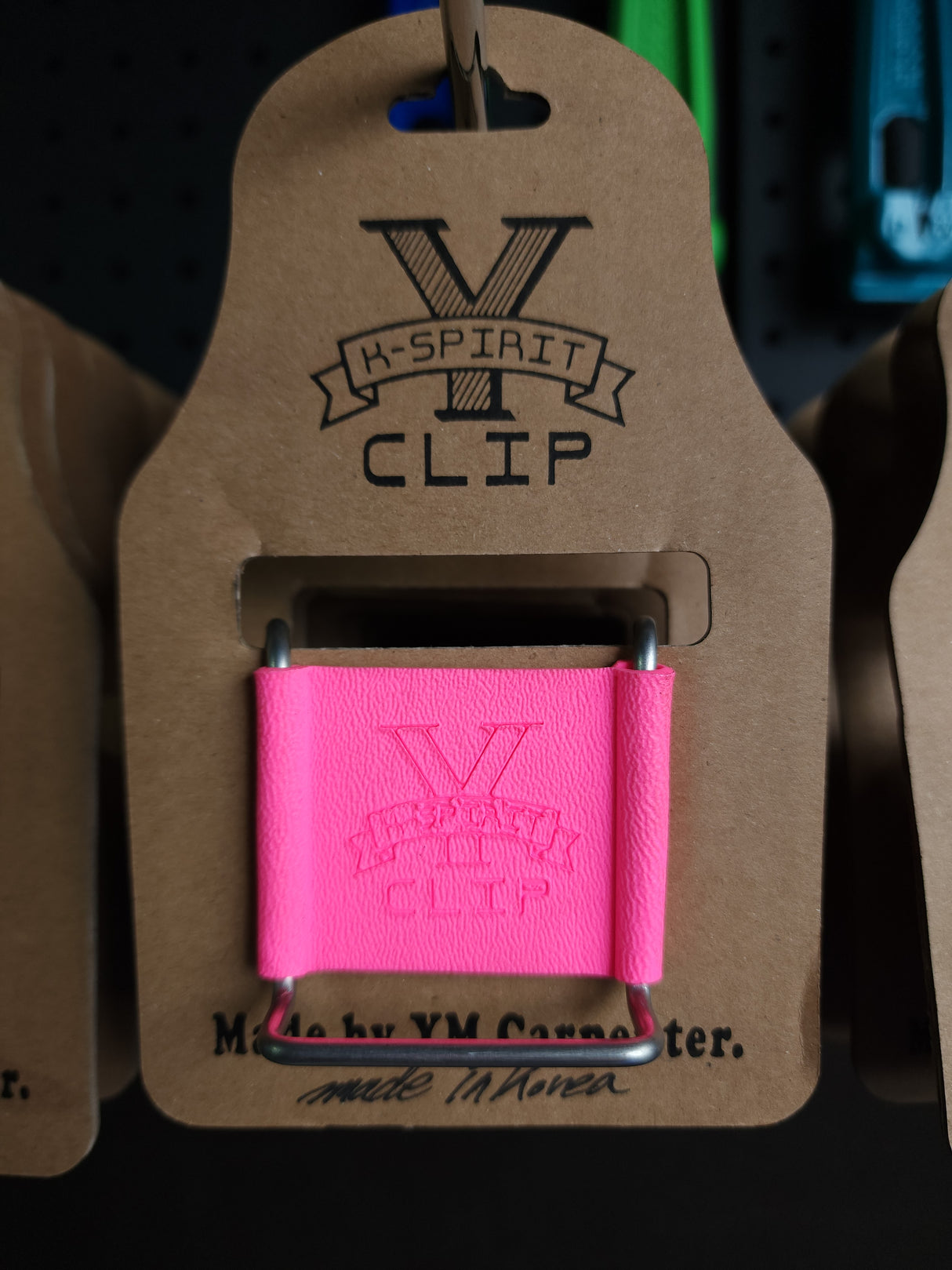 Portaherramientas con clip en Y de YM Carpenter