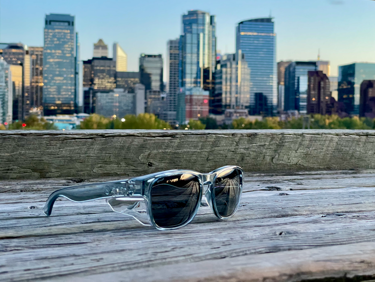 Hyspecs Serie Icon transparente con lentes polarizadas grises [protección térmica] y protectores laterales