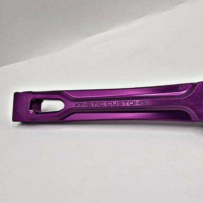 Kinetic Customs The Raptor Mango de aluminio únicamente