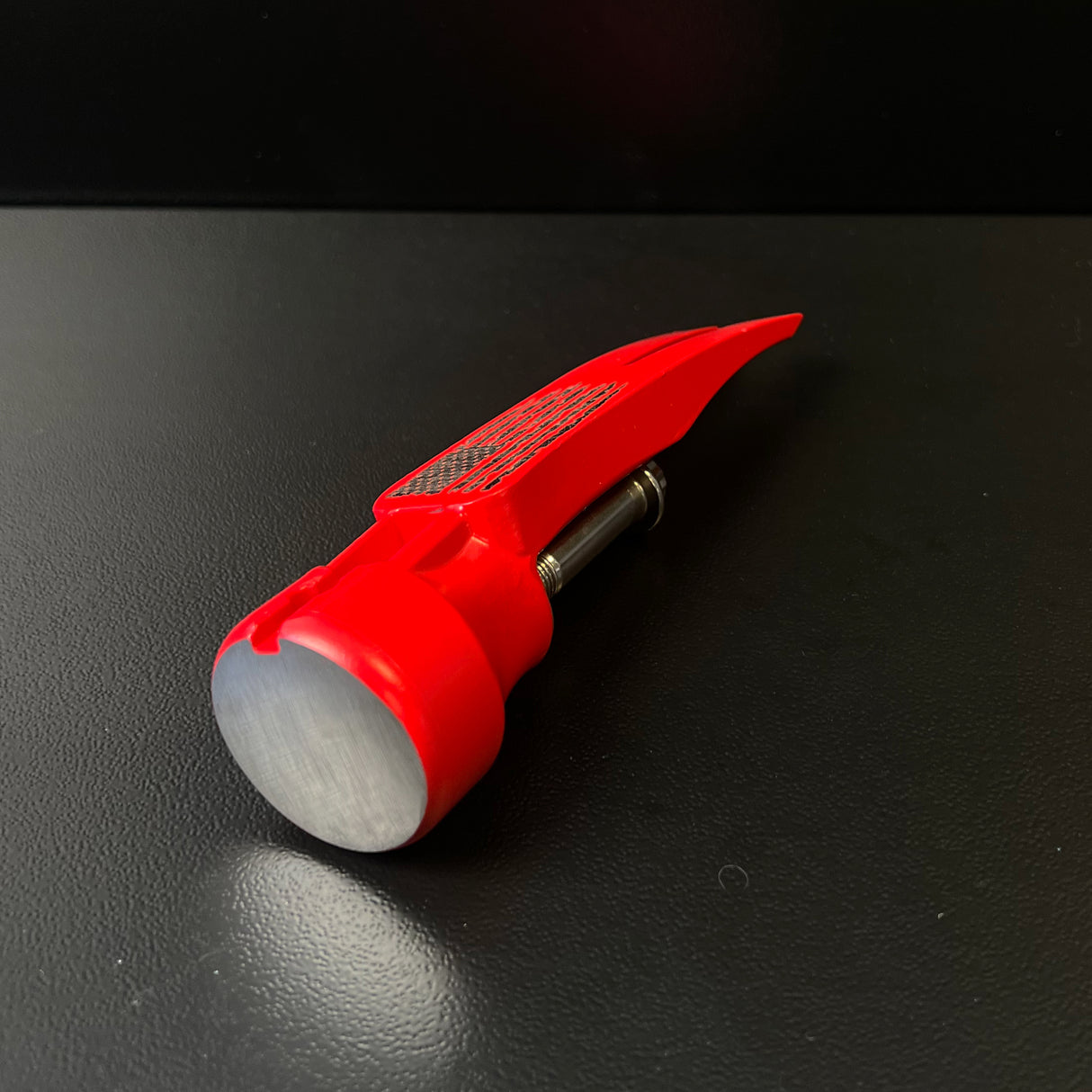 Cabezal rojo M1 de Martinez Tool Co. 