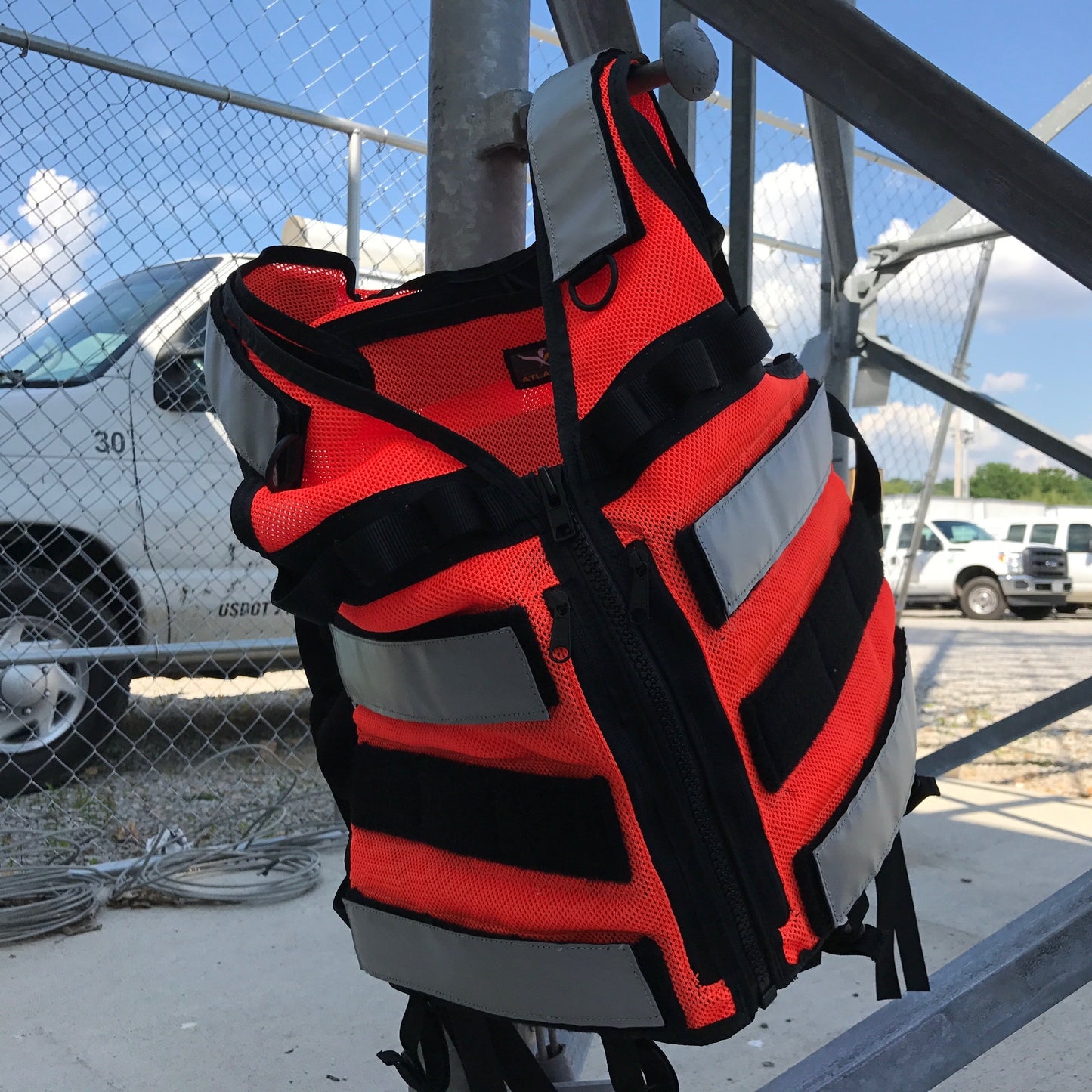 Chaleco anticaídas Saratoga Tool Vest® compatible con HiViz 